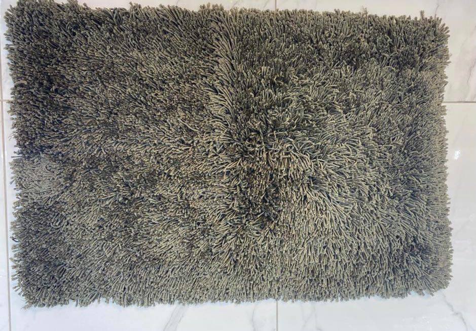 Dark Grey Shaggy Carpet